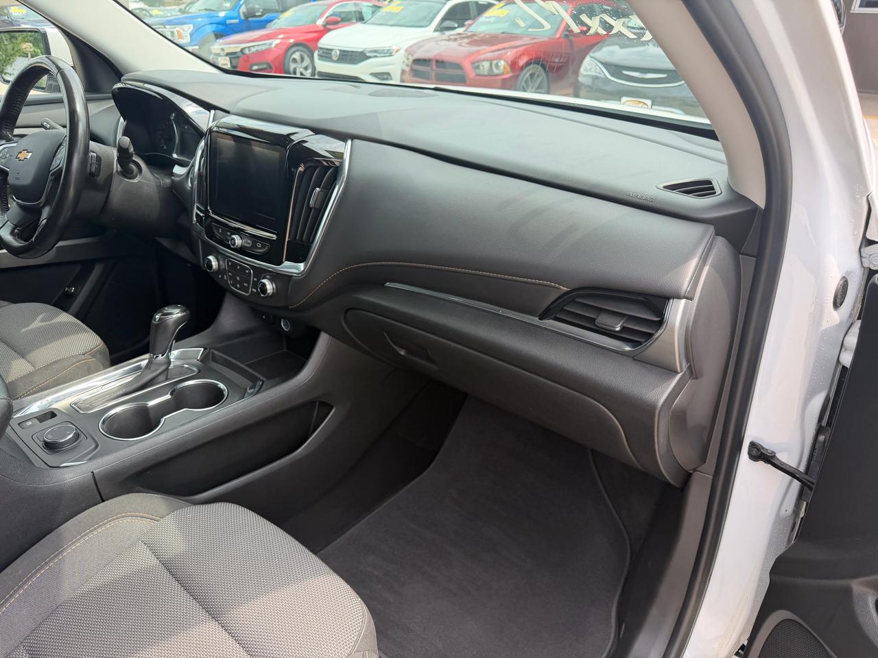 Chevrolet Traverse AWD 4dr LT Cloth w/1LT 2019