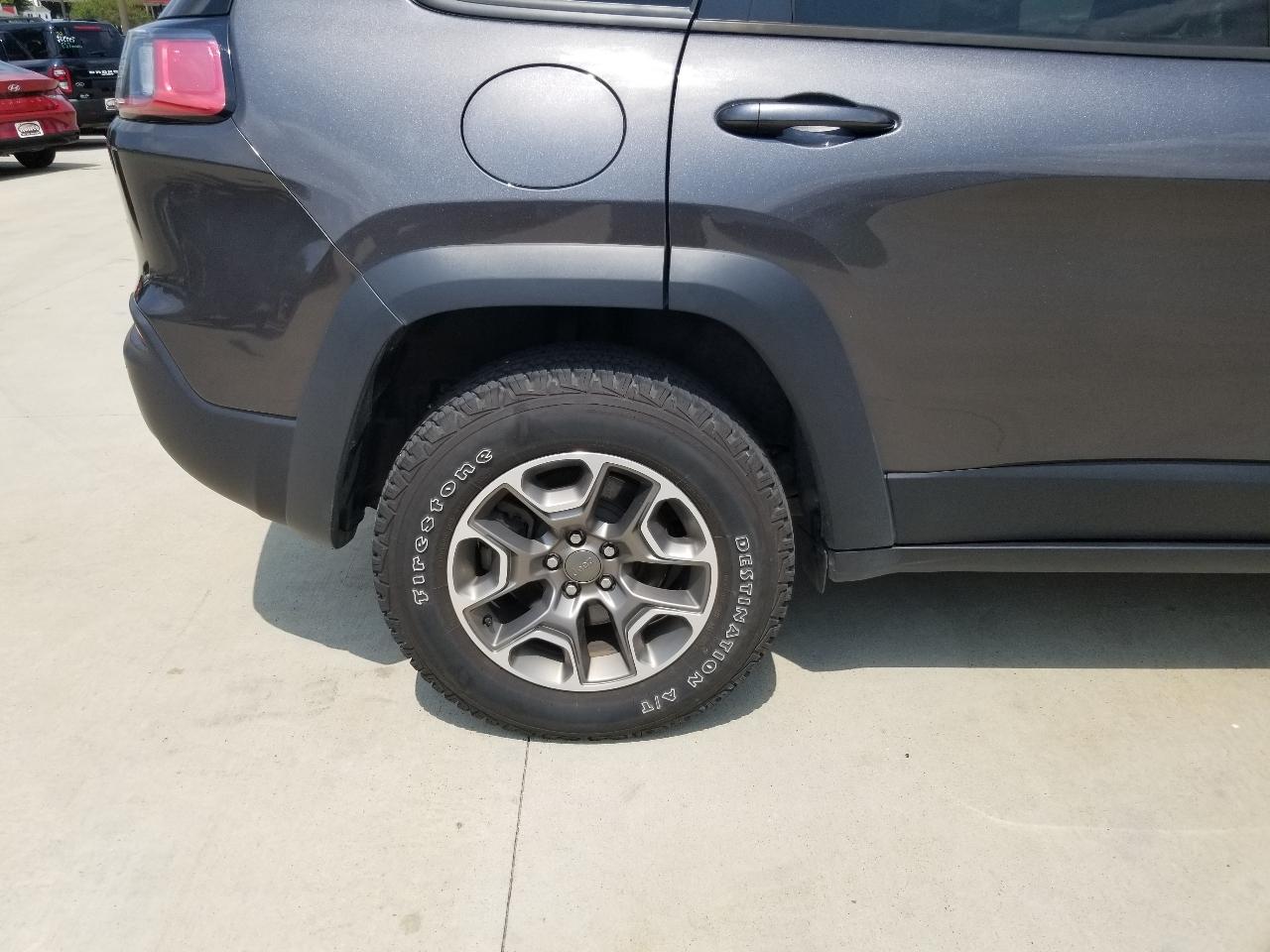 Jeep Cherokee Trailhawk 4x4 2021