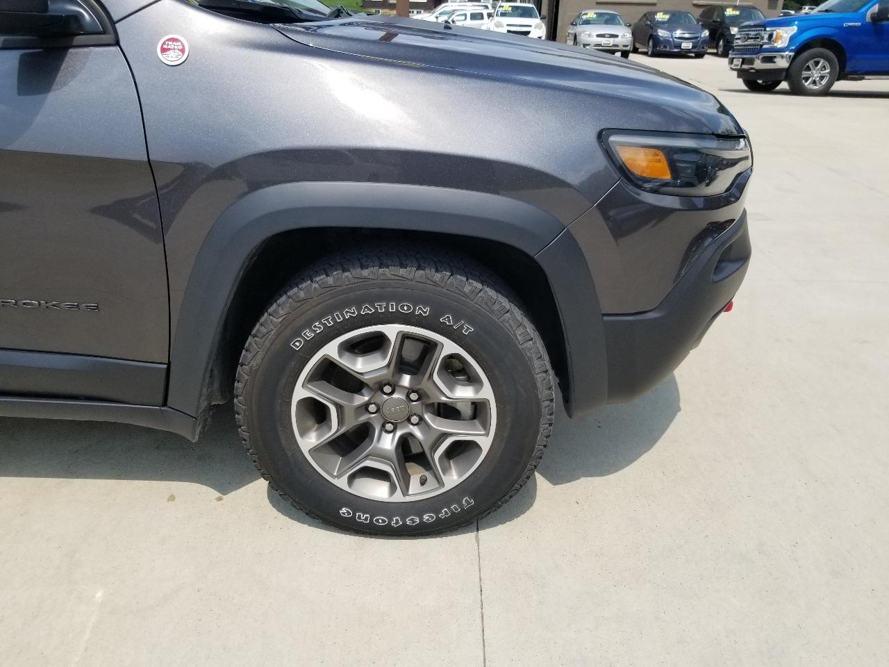 Jeep Cherokee Trailhawk 4x4 2021