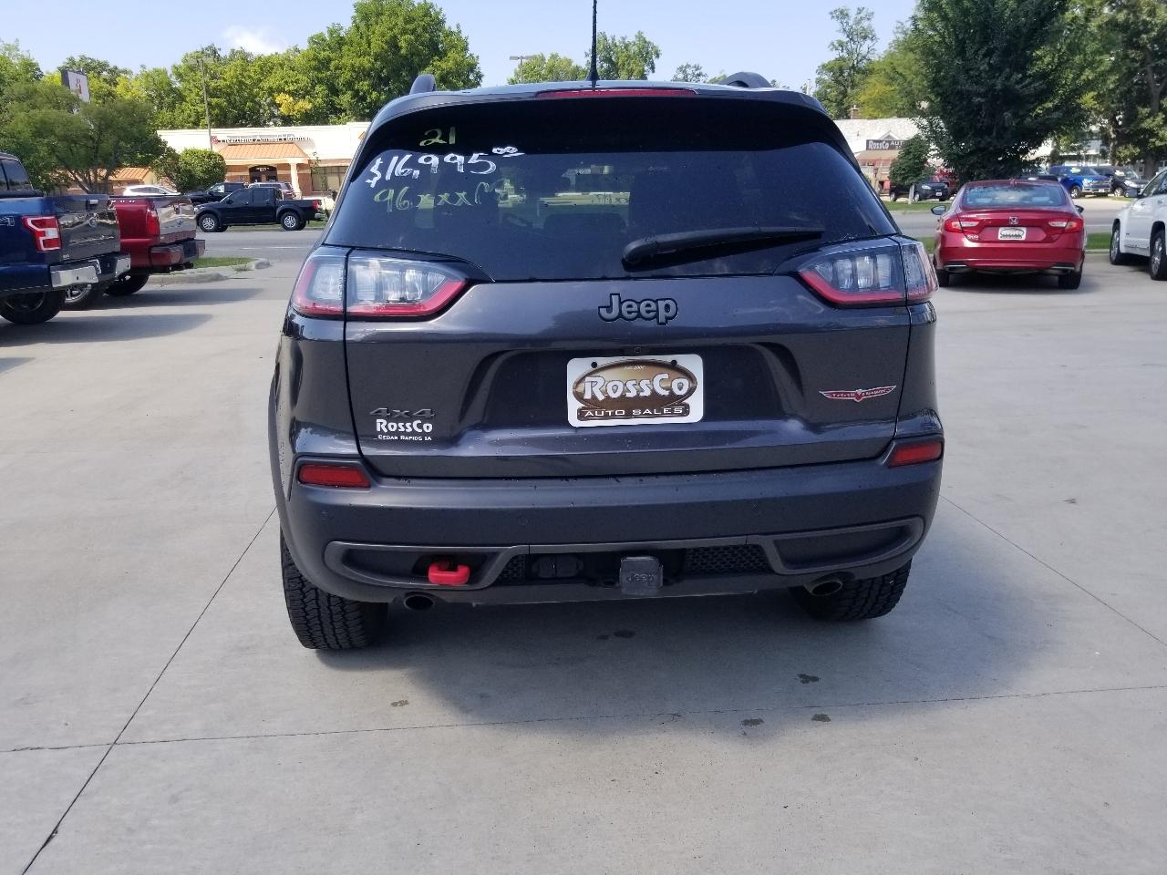 Jeep Cherokee Trailhawk 4x4 2021