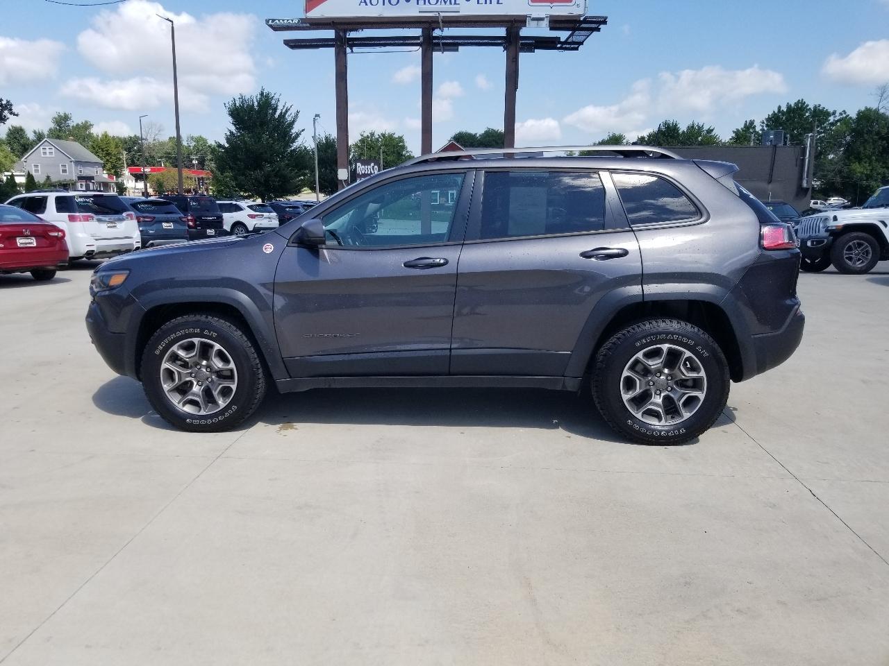 Jeep Cherokee Trailhawk 4x4 2021