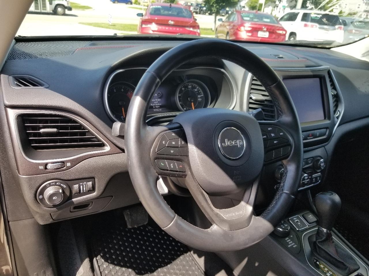 Jeep Cherokee Trailhawk 4x4 2021