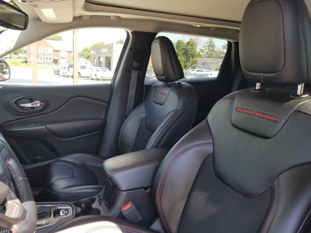 Jeep Cherokee Trailhawk 4x4 2021