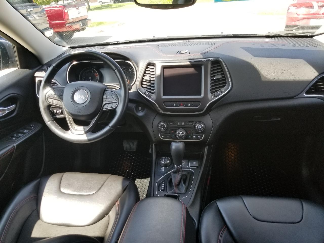 Jeep Cherokee Trailhawk 4x4 2021