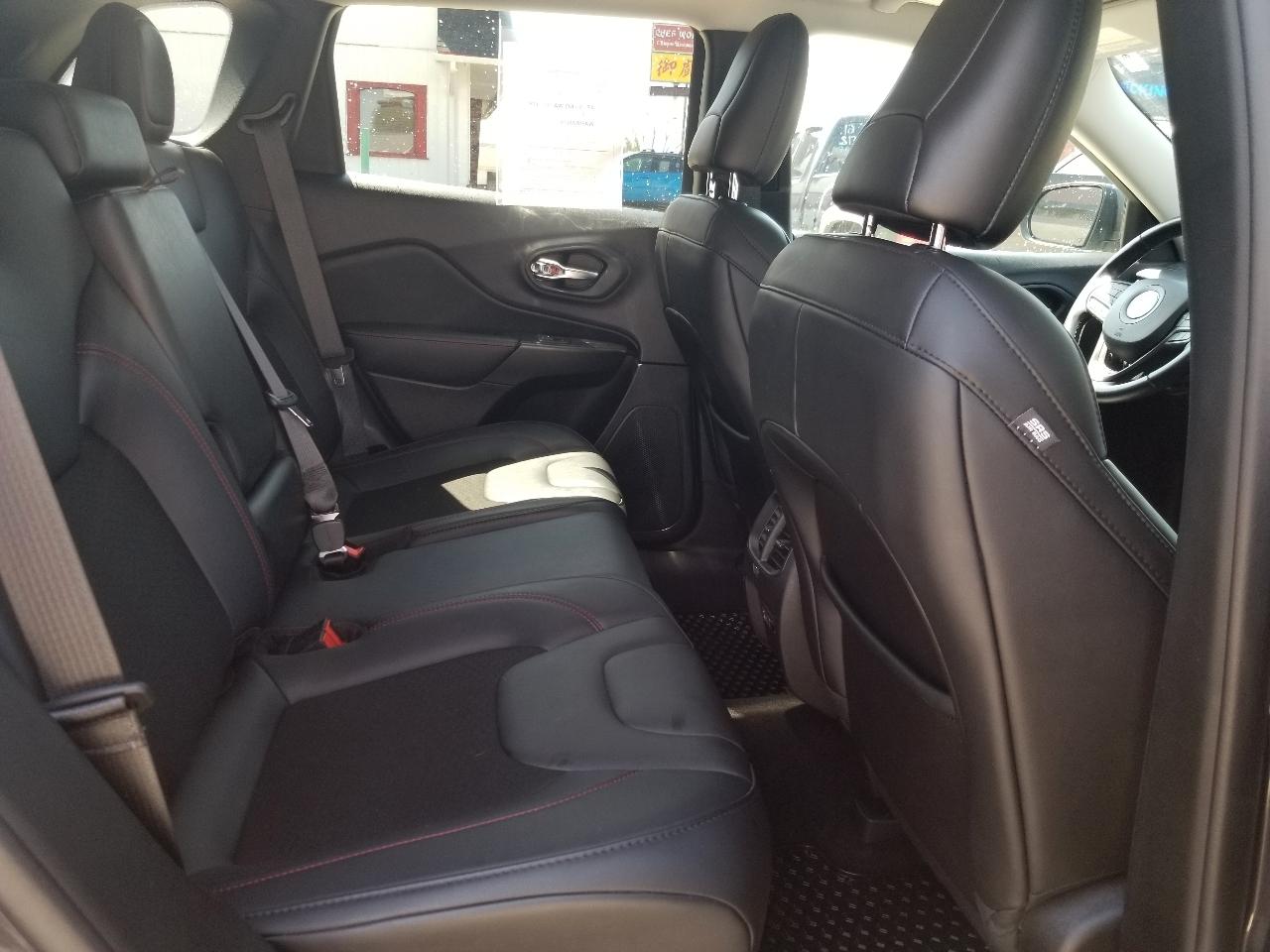 Jeep Cherokee Trailhawk 4x4 2021