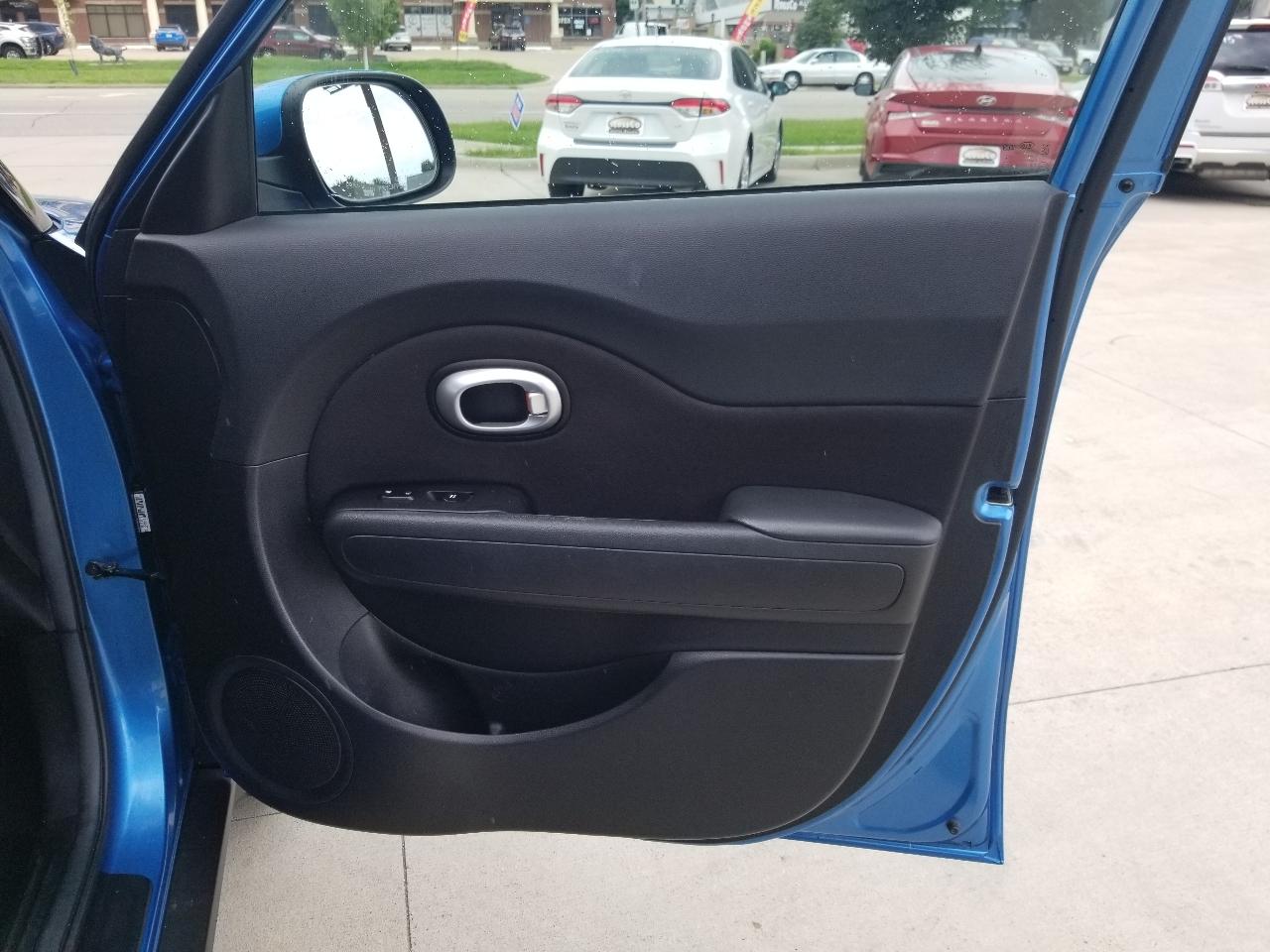 Kia Soul 5dr Wgn Auto + 2016