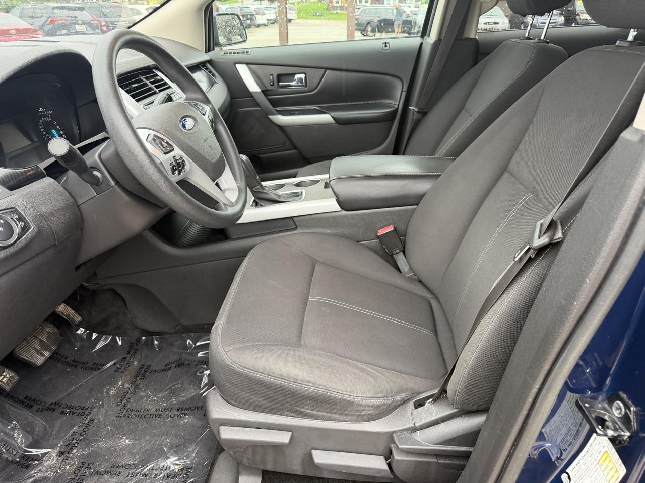 Ford Edge 4dr SE FWD 2012