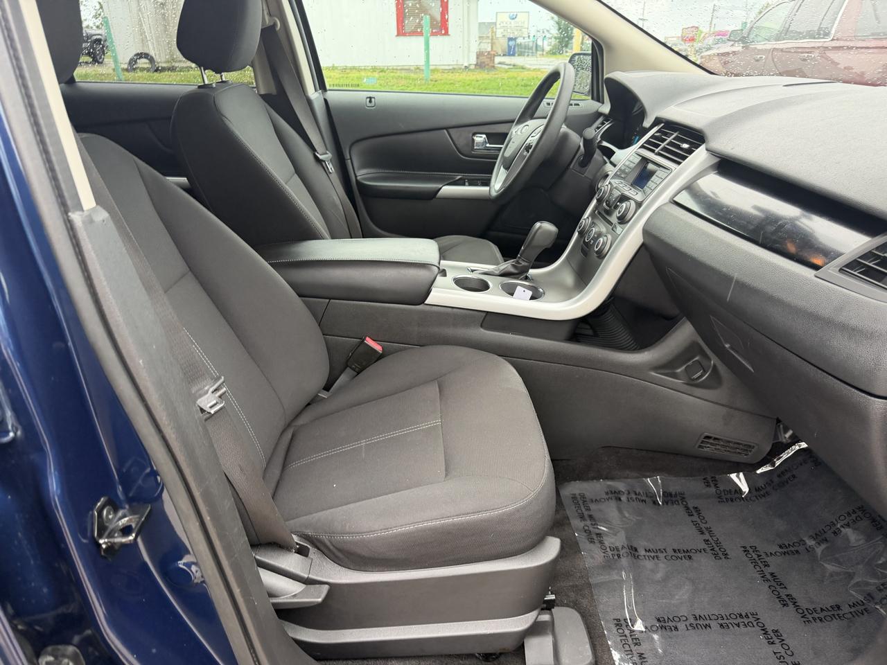 Ford Edge 4dr SE FWD 2012