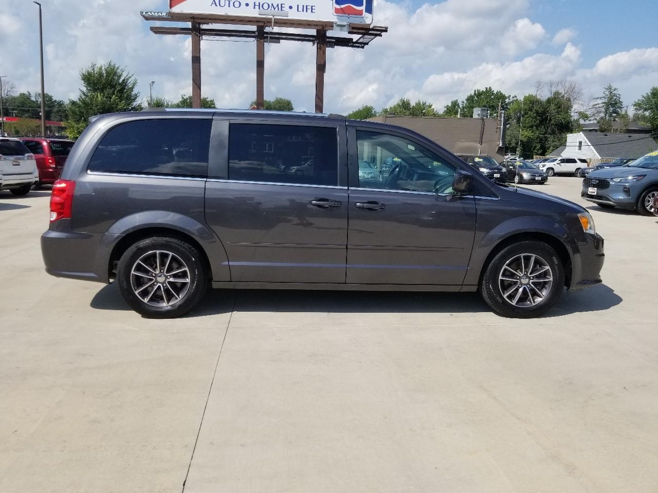 Dodge Grand Caravan SXT Wagon 2017