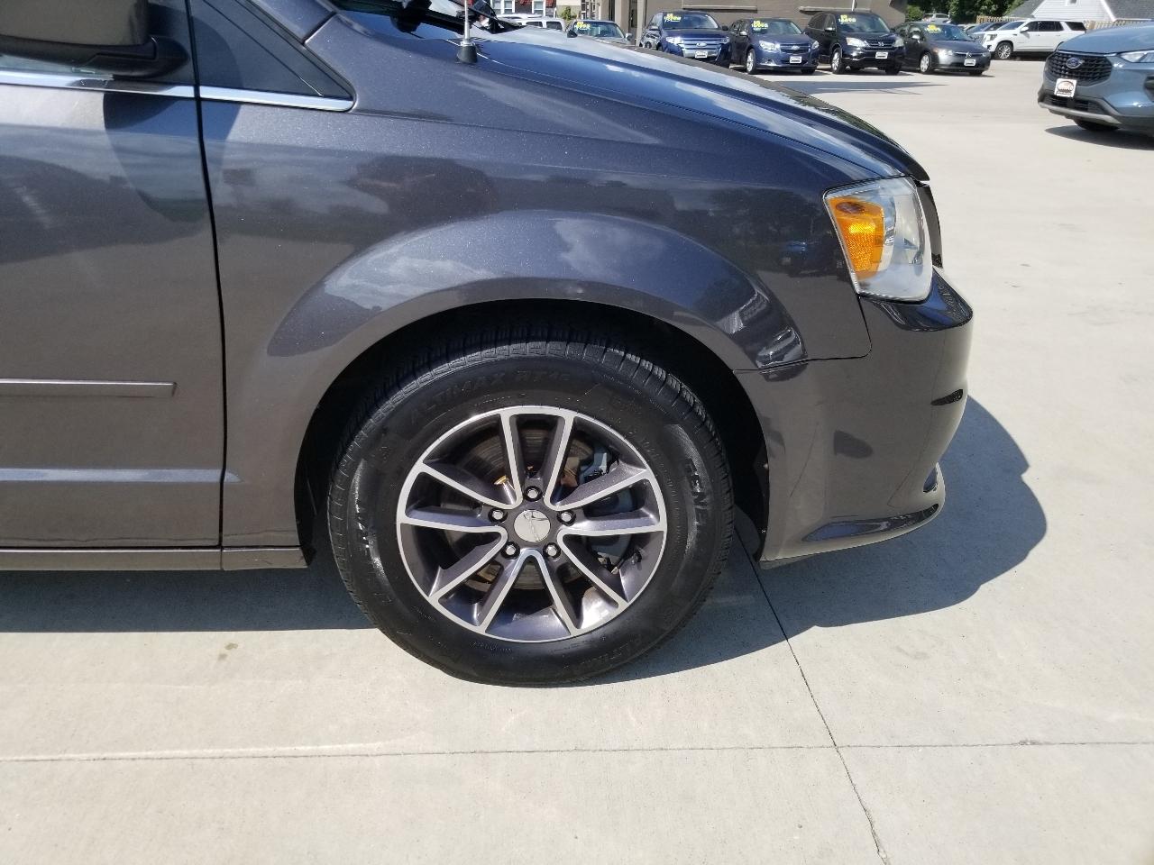 Dodge Grand Caravan SXT Wagon 2017