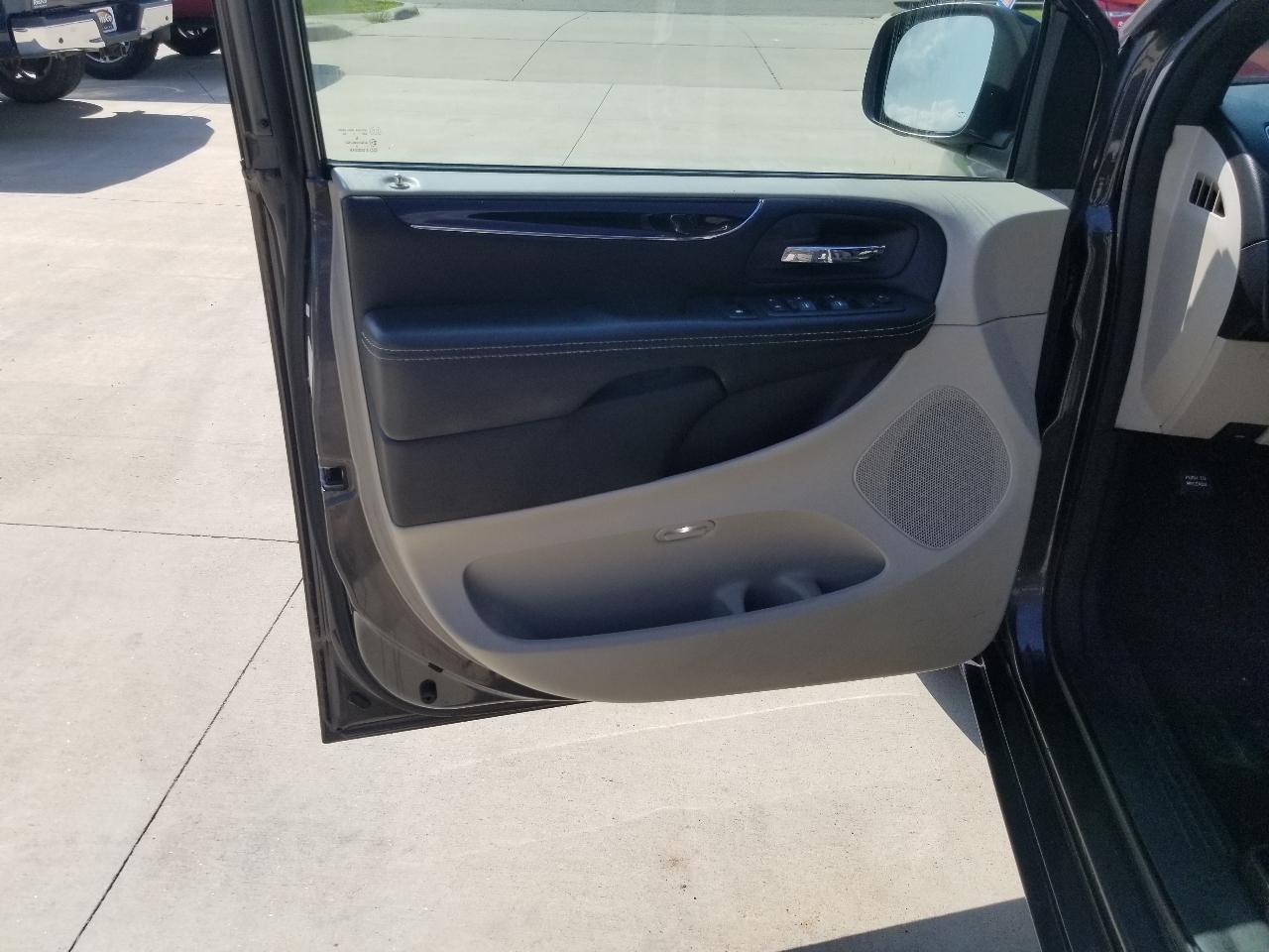 Dodge Grand Caravan SXT Wagon 2017