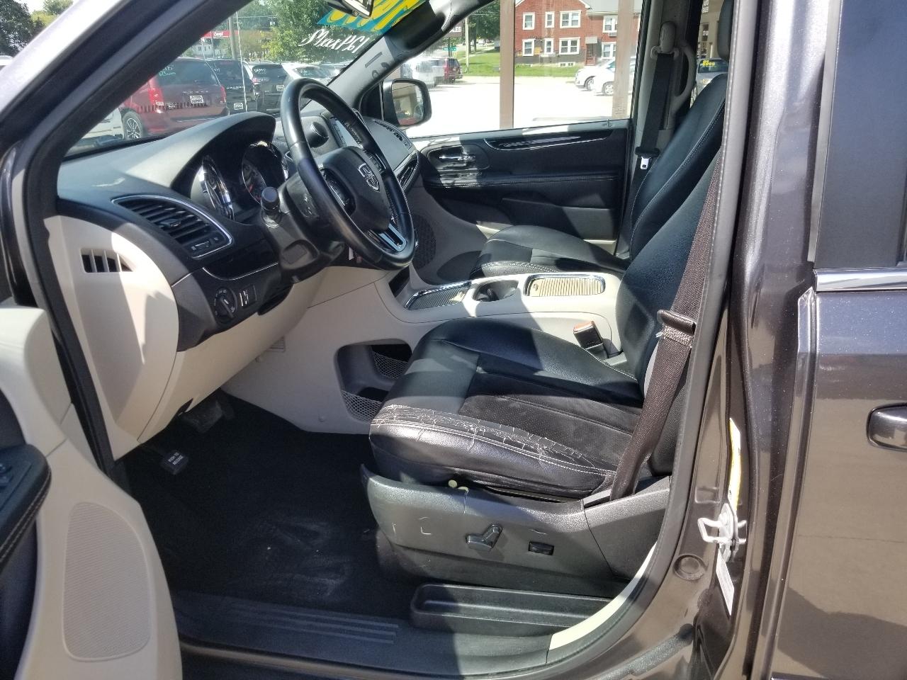 Dodge Grand Caravan SXT Wagon 2017
