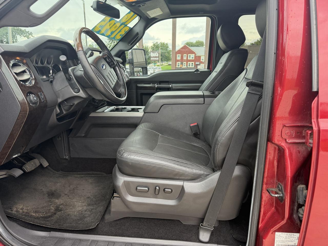 Ford Super Duty F-250 SRW 4WD Crew Cab 172" Platinum 2016