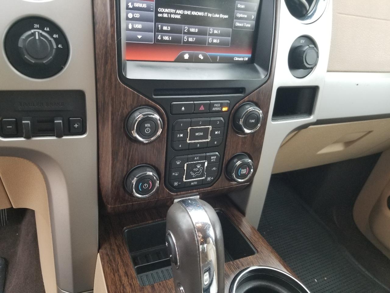Ford F-150 4WD SuperCab 145" Lariat 2013