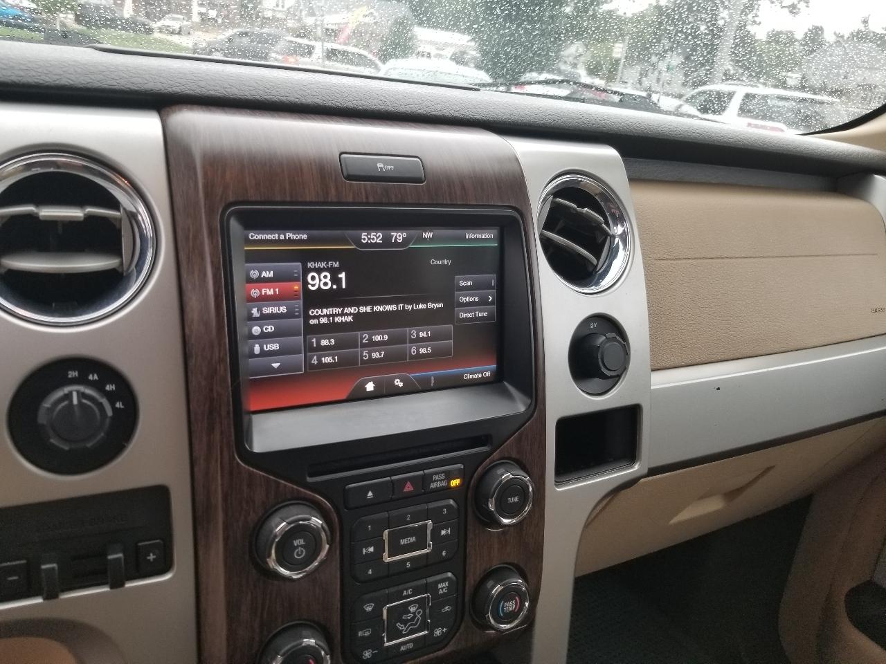 Ford F-150 4WD SuperCab 145" Lariat 2013