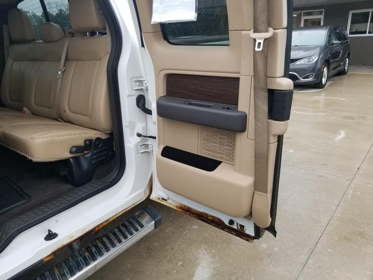 Ford F-150 4WD SuperCab 145" Lariat 2013