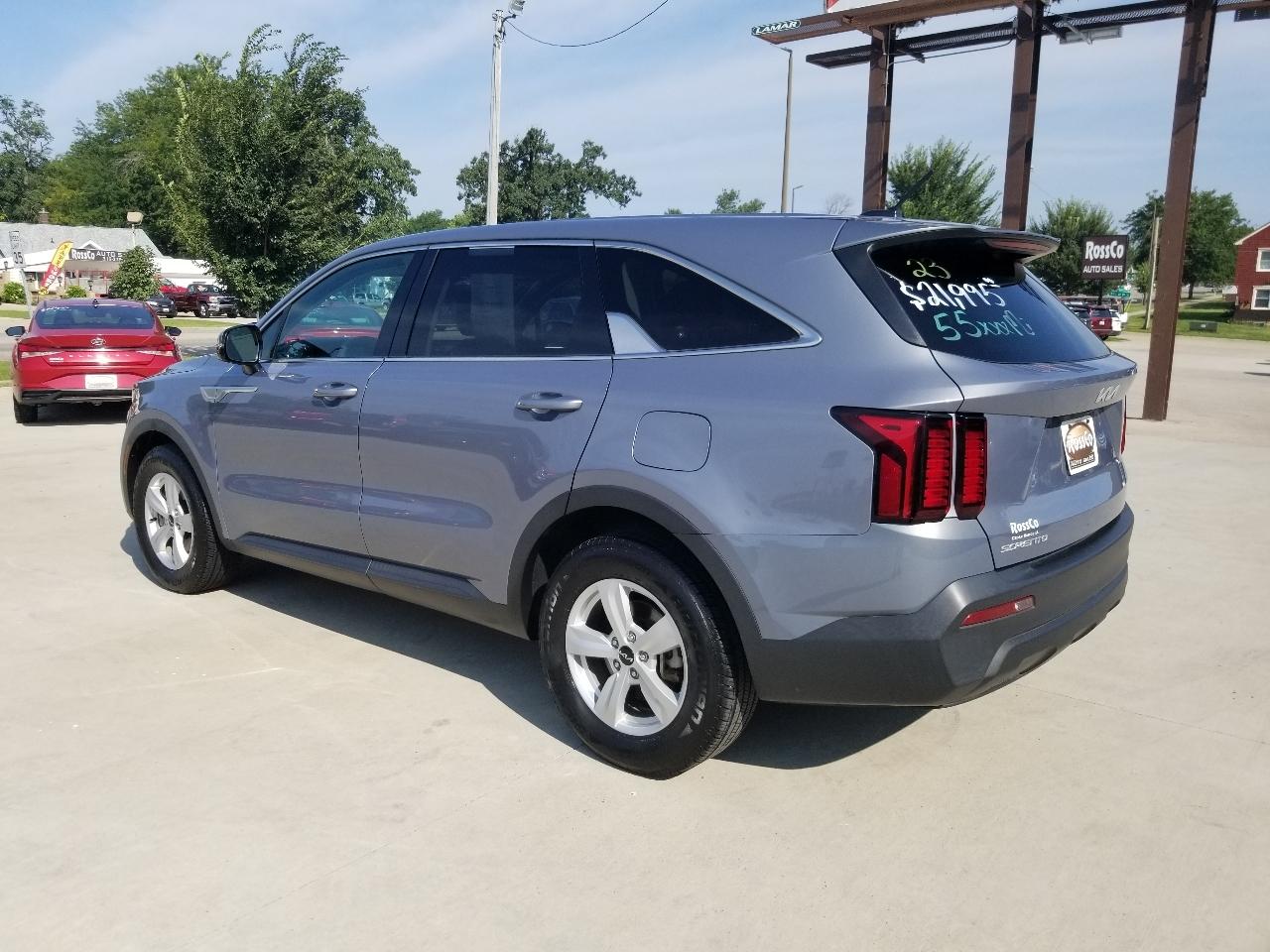 Kia Sorento LX FWD 2023