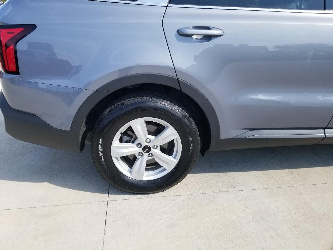 Kia Sorento LX FWD 2023