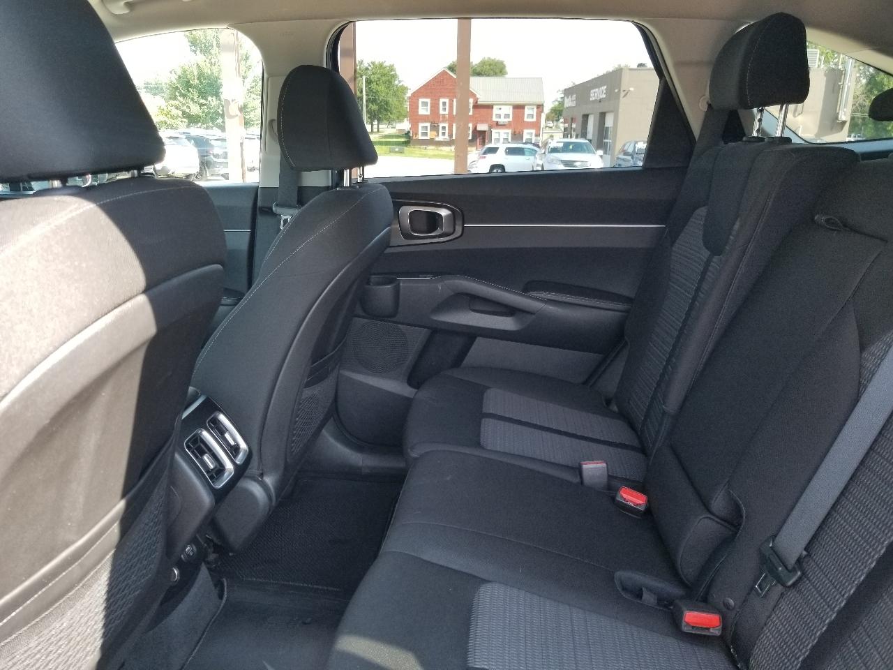 Kia Sorento LX FWD 2023