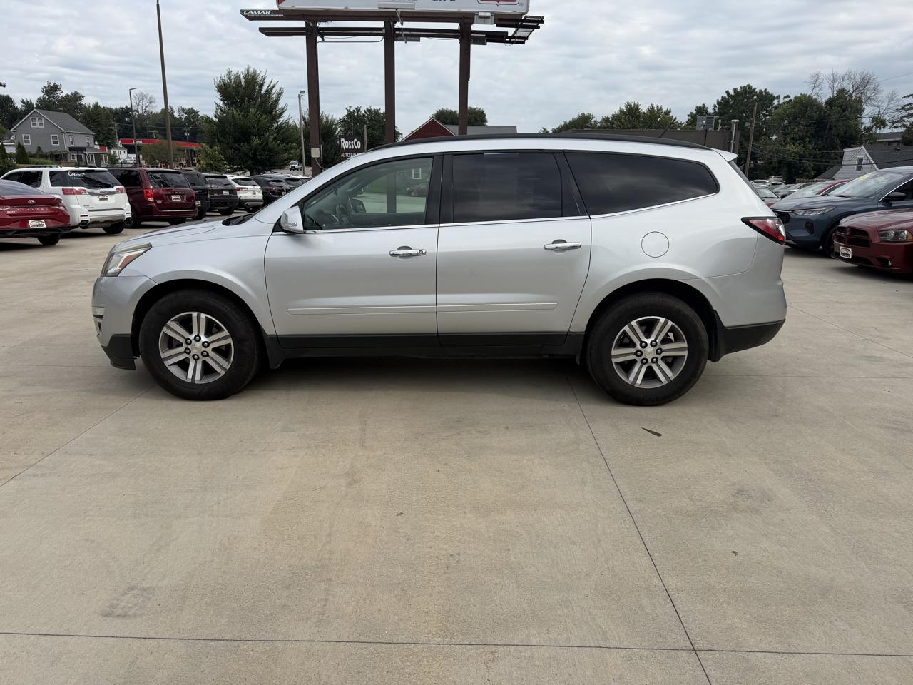 Chevrolet Traverse AWD 4dr LT w/2LT 2015