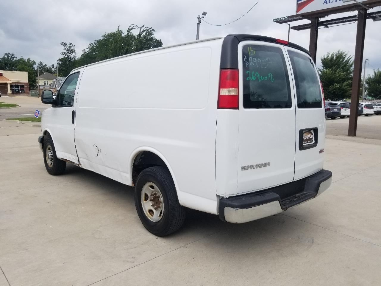 GMC Savana Cargo Van RWD 2500 135" 2015