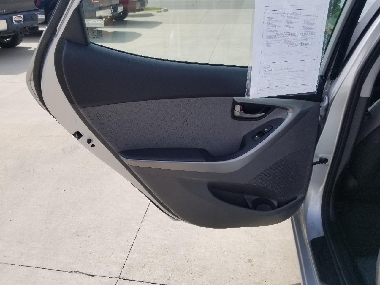 Hyundai Elantra 4dr Sdn Auto Limited (Alabama Plant) 2013