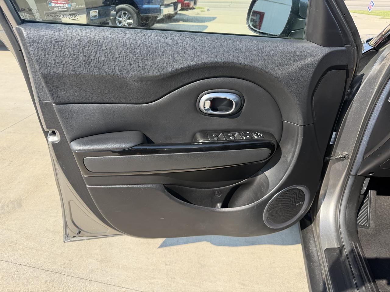 Kia Soul 5dr Wgn Auto + 2014