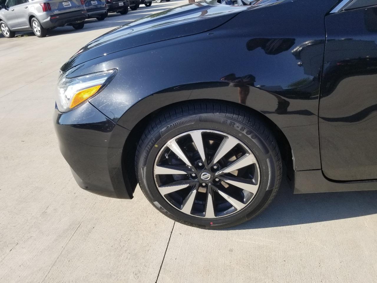 Nissan Altima 2.5 SV Sedan 2018