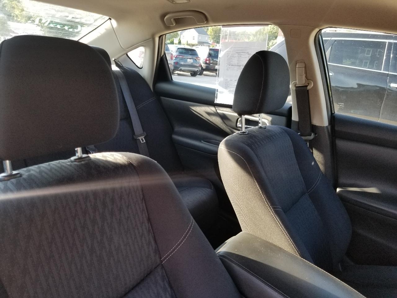 Nissan Altima 2.5 SV Sedan 2018