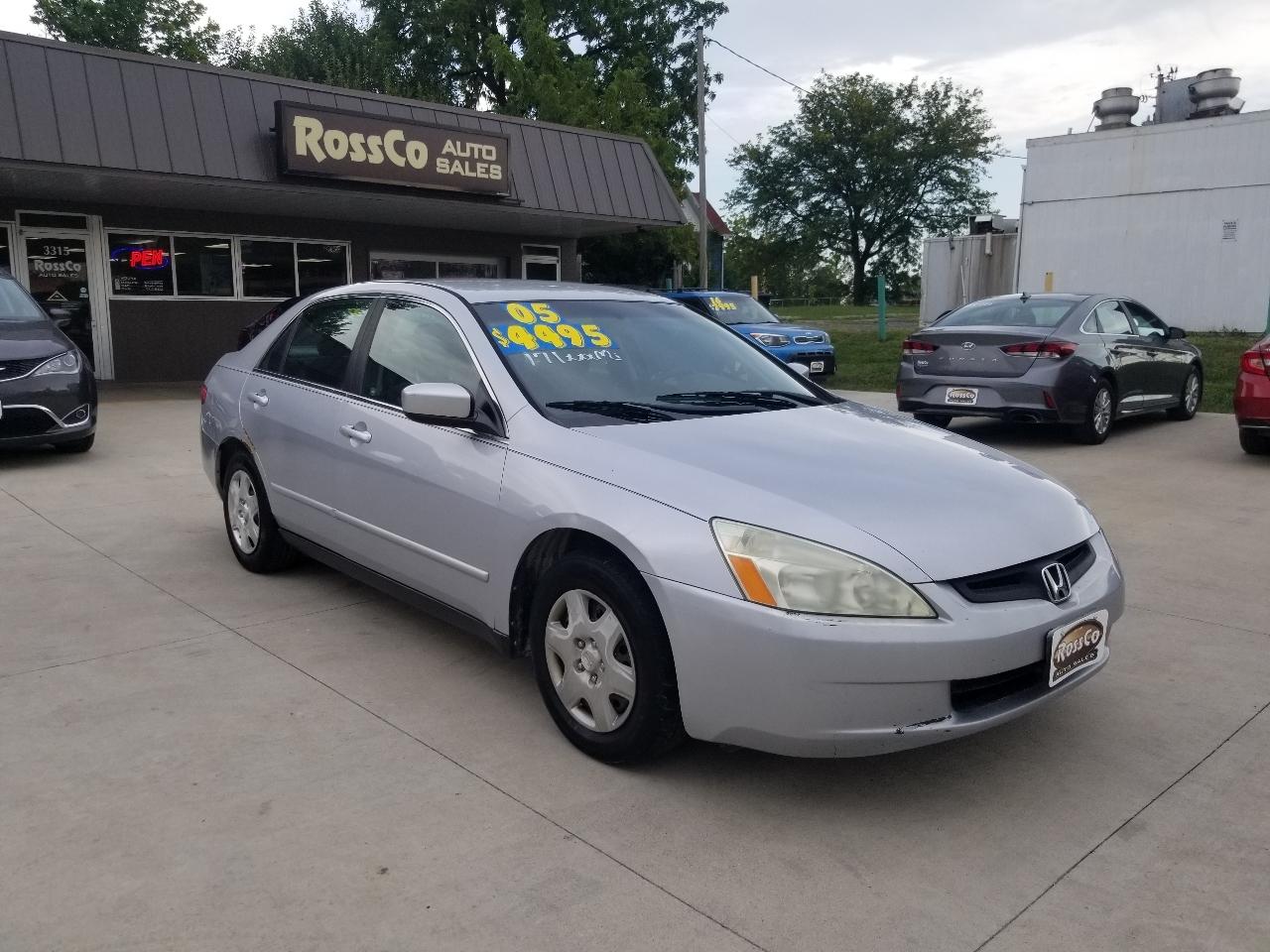 Honda Accord Sdn LX AT 2005