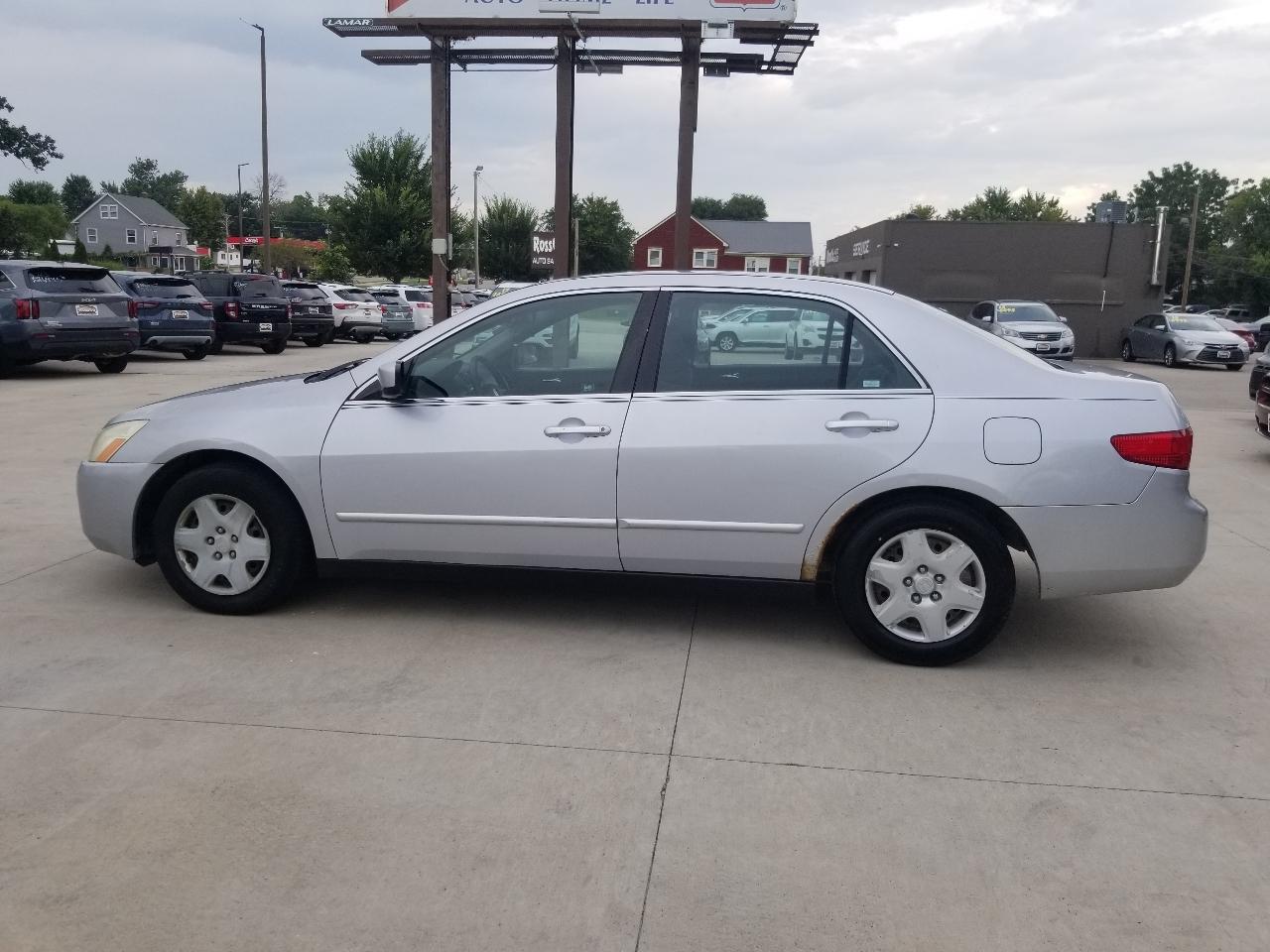 Honda Accord Sdn LX AT 2005