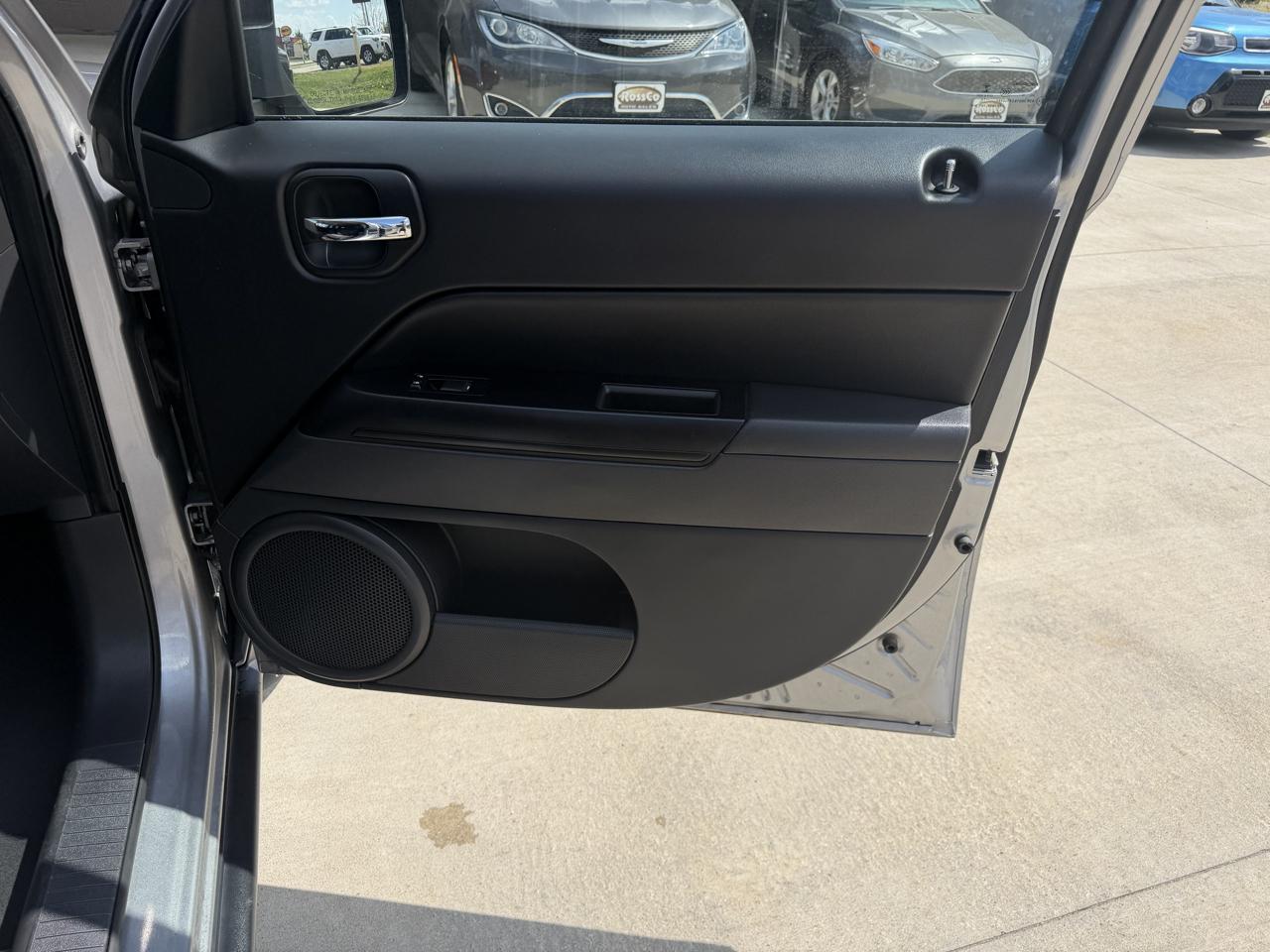 Jeep Patriot 4WD 4dr Sport 2016
