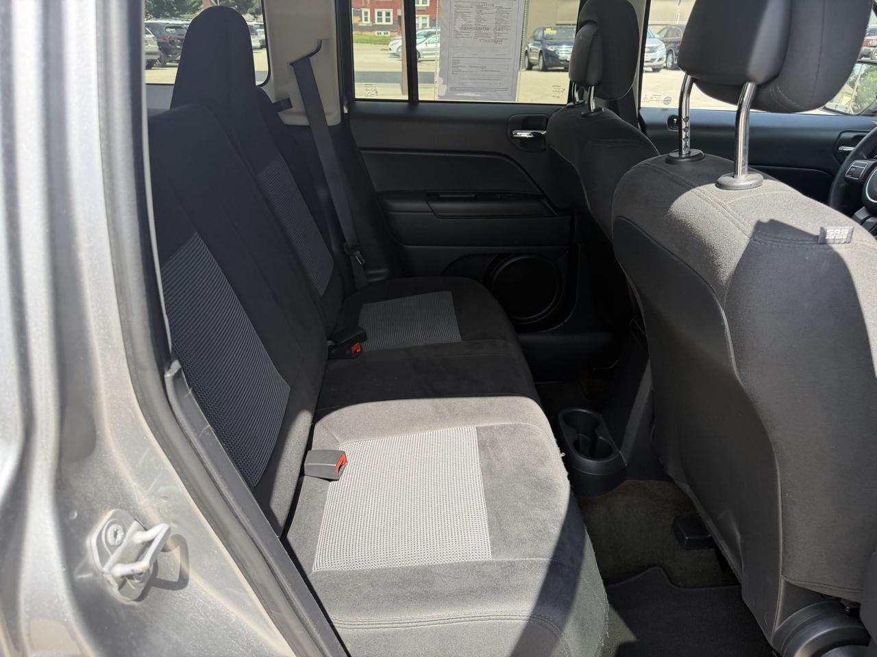 Jeep Patriot 4WD 4dr Sport 2016