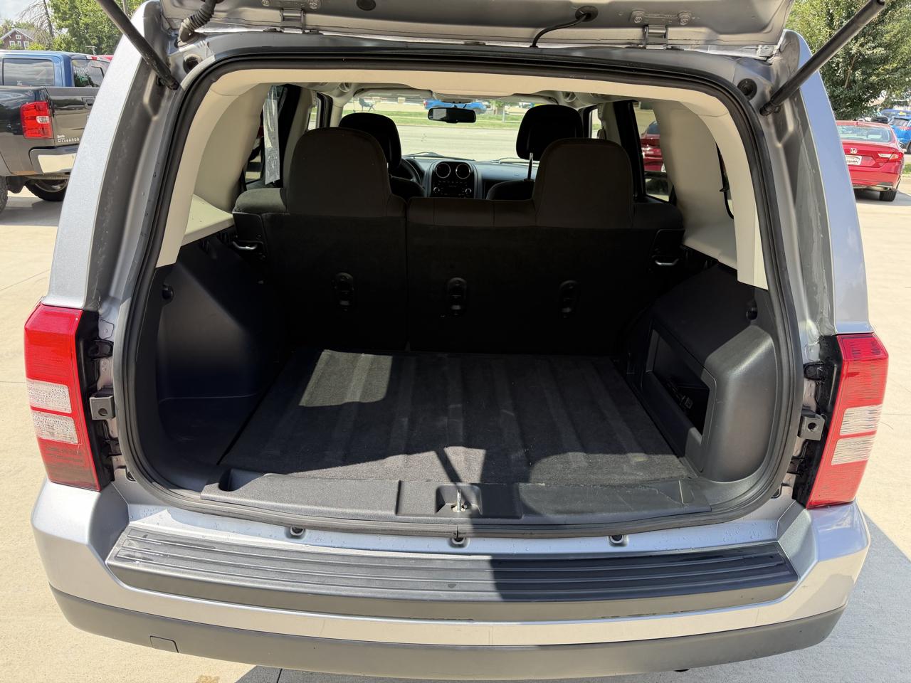 Jeep Patriot 4WD 4dr Sport 2016