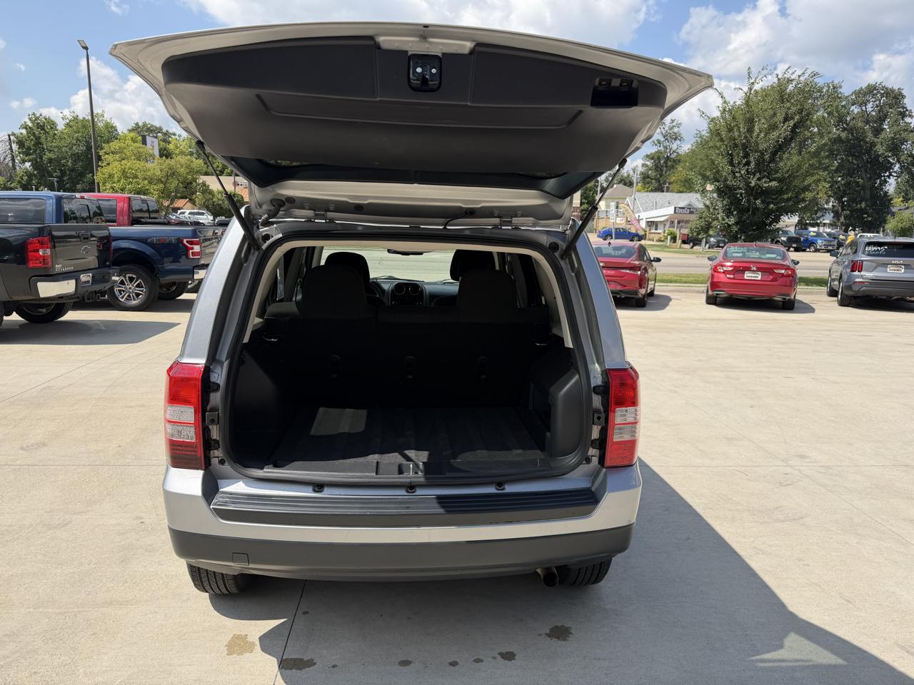 Jeep Patriot 4WD 4dr Sport 2016