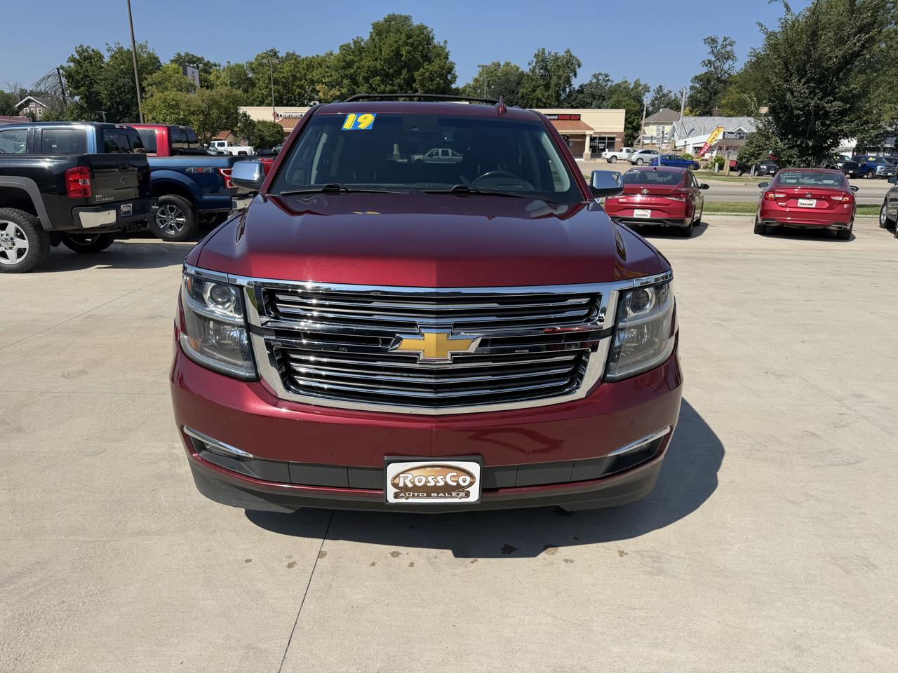 Chevrolet Suburban 4WD 4dr 1500 Premier 2019