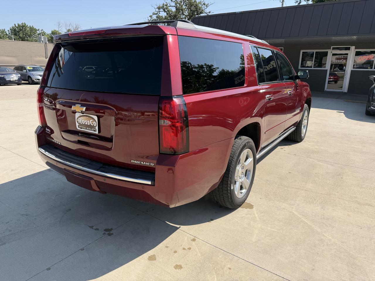 Chevrolet Suburban 4WD 4dr 1500 Premier 2019