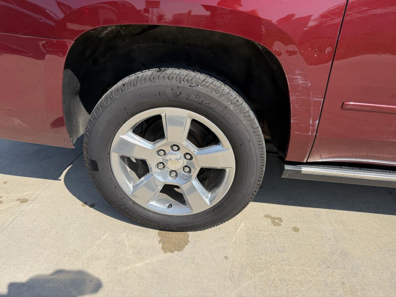 Chevrolet Suburban 4WD 4dr 1500 Premier 2019