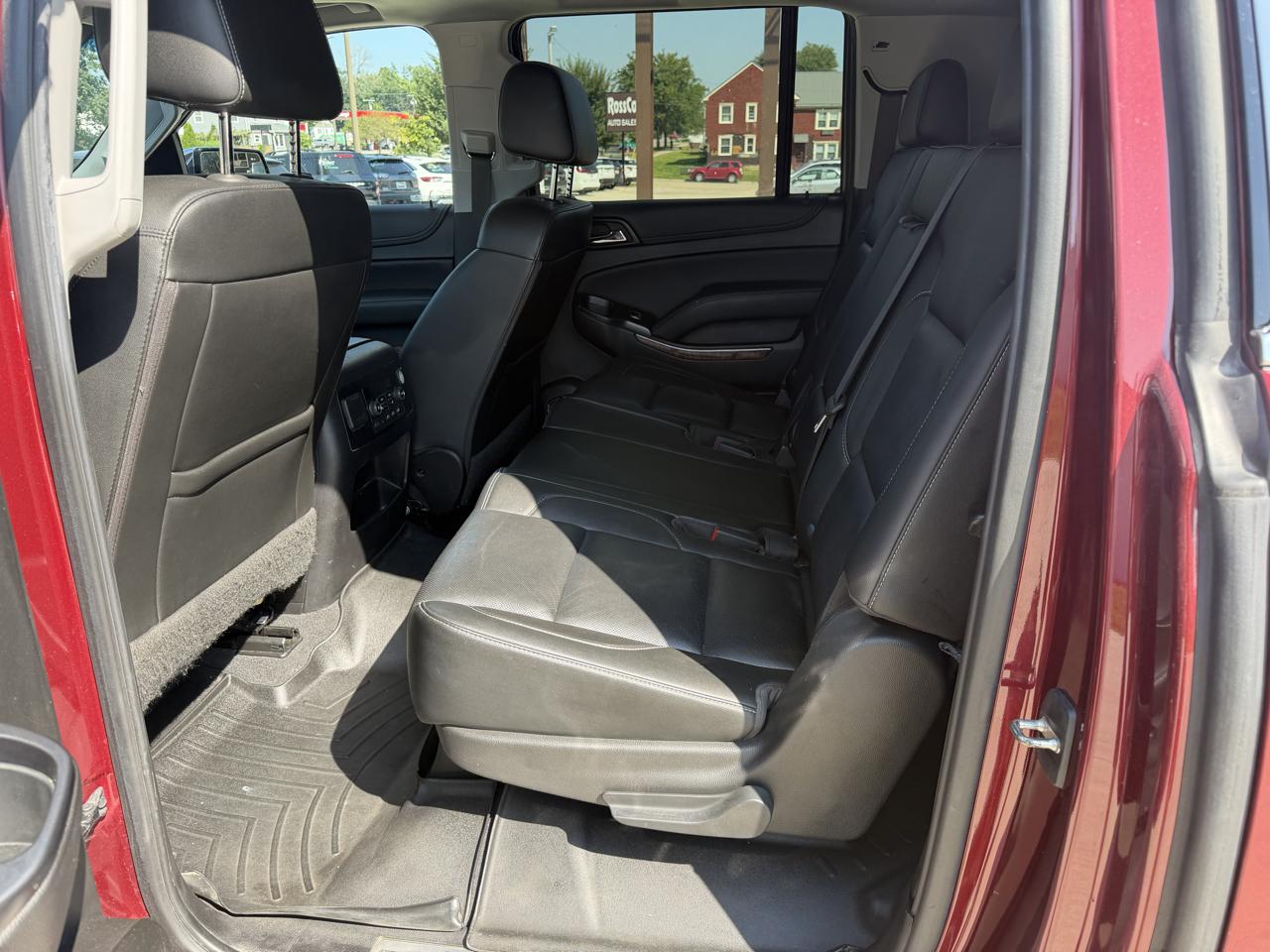 Chevrolet Suburban 4WD 4dr 1500 Premier 2019