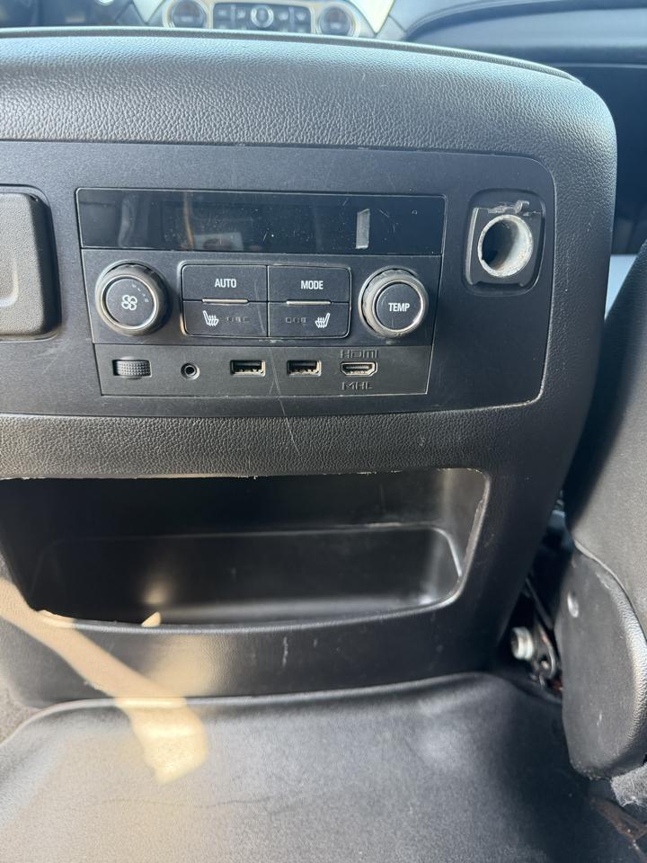 Chevrolet Suburban 4WD 4dr 1500 Premier 2019