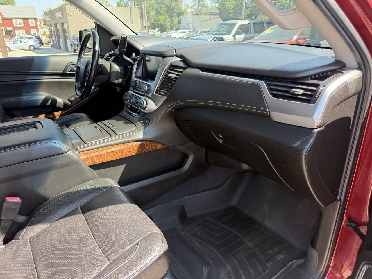 Chevrolet Suburban 4WD 4dr 1500 Premier 2019
