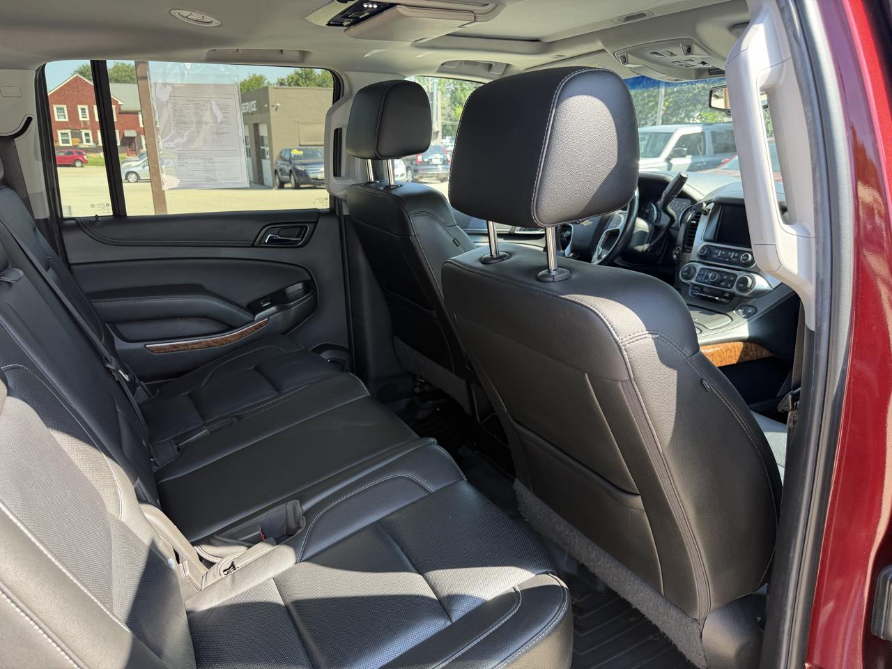Chevrolet Suburban 4WD 4dr 1500 Premier 2019