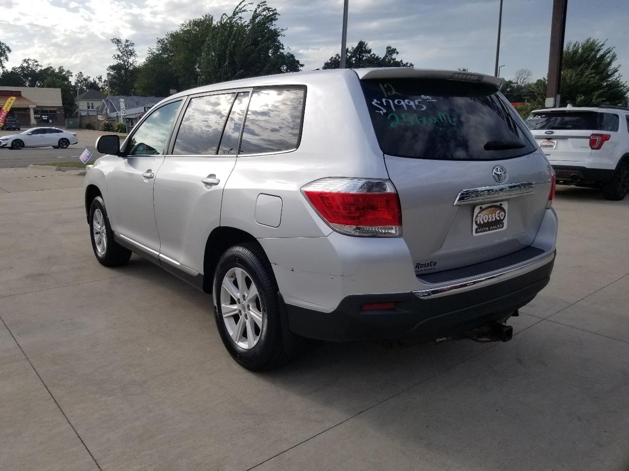 Toyota Highlander Sport 2012