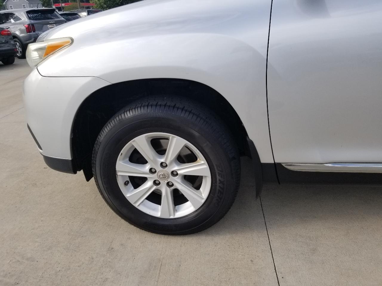 Toyota Highlander Sport 2012