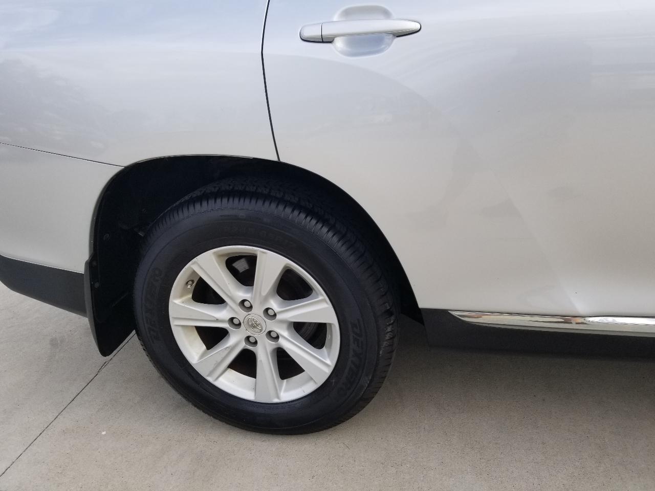 Toyota Highlander Sport 2012