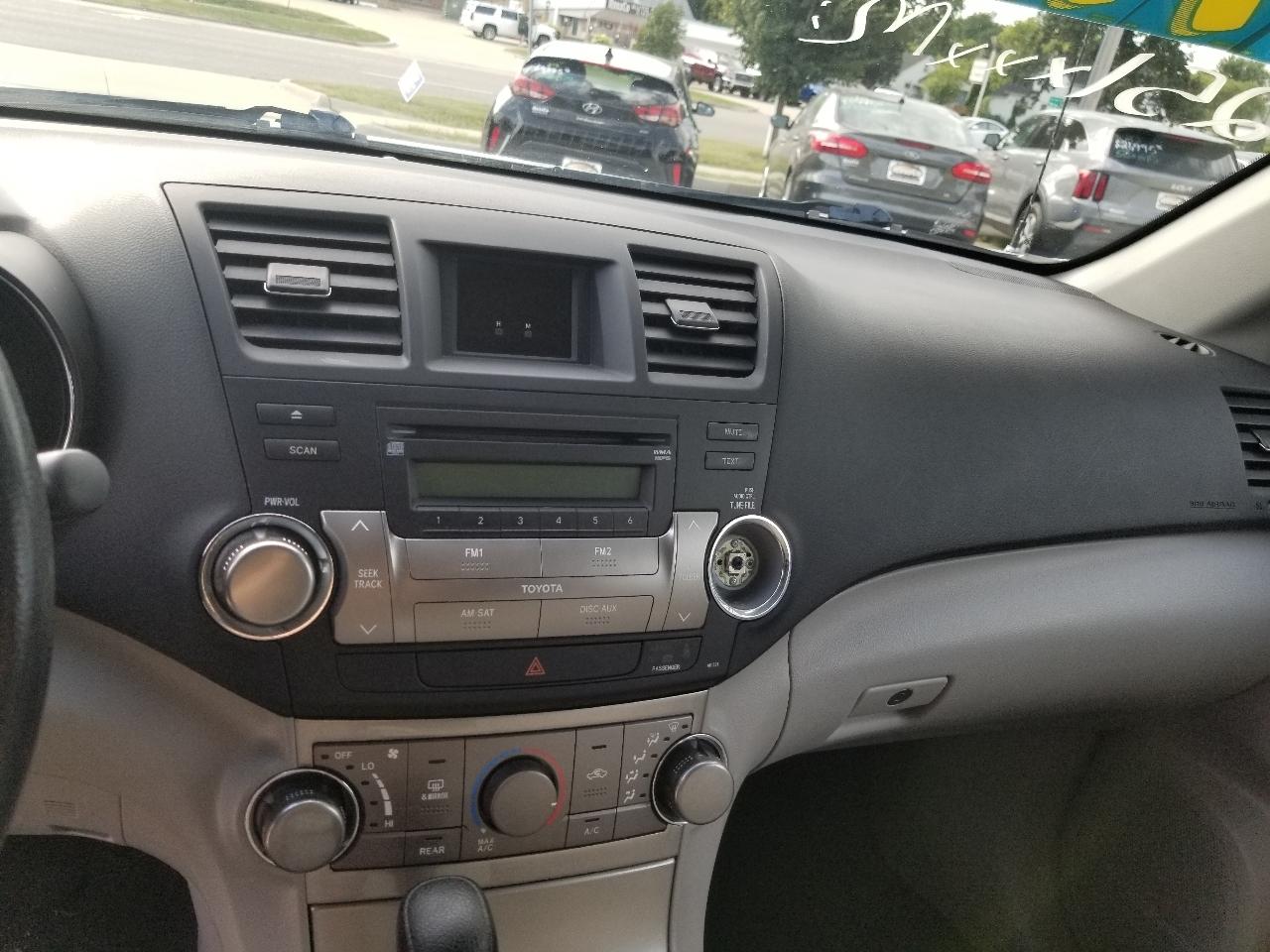 Toyota Highlander Sport 2012