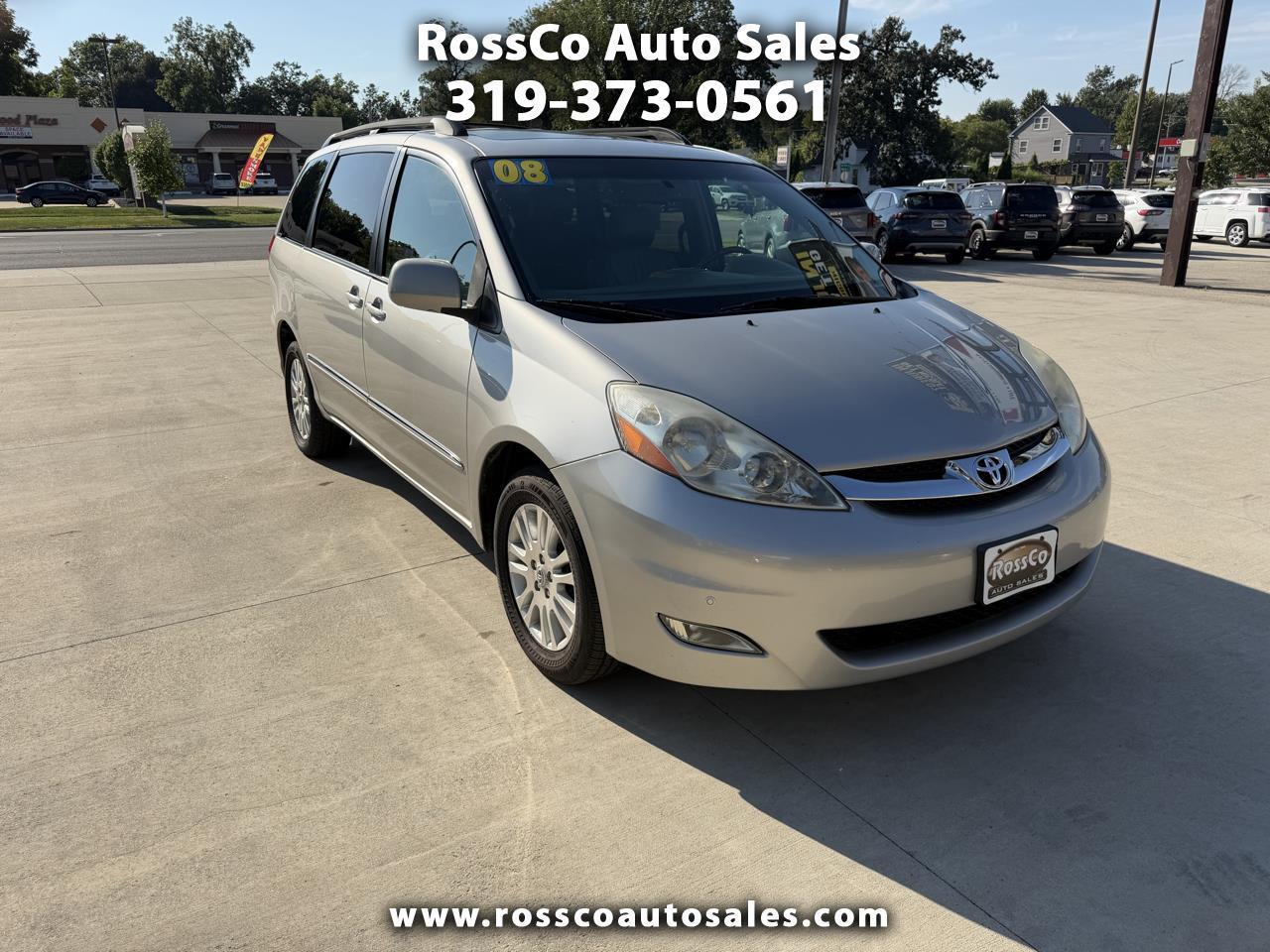 Toyota Sienna 5dr 7-Pass Van XLE AWD (Natl) 2008