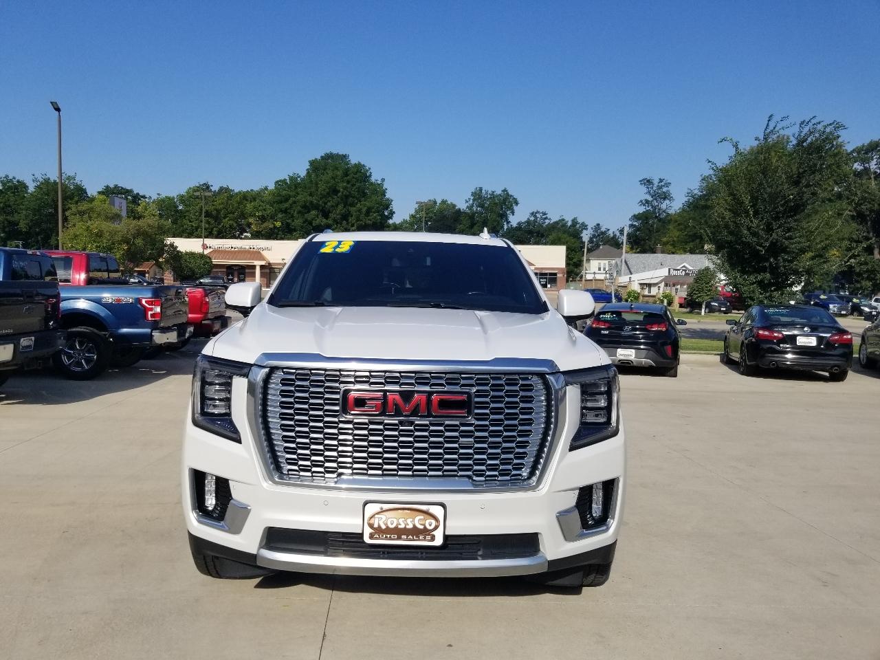 GMC Yukon 4WD 4dr Denali 2023
