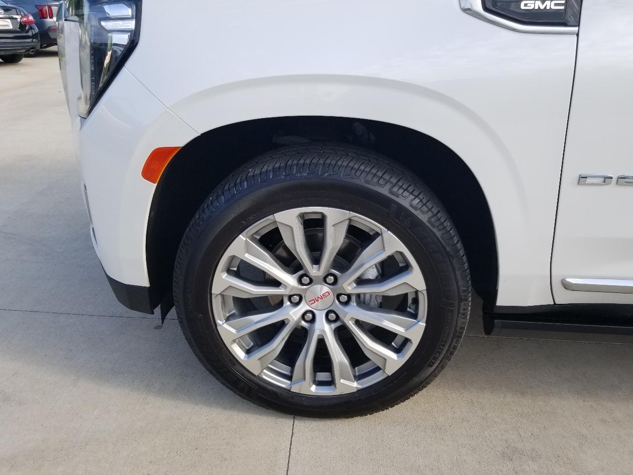 GMC Yukon 4WD 4dr Denali 2023