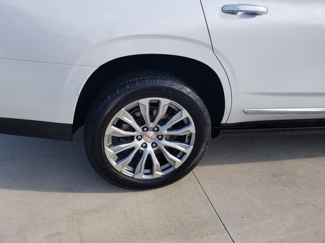 GMC Yukon 4WD 4dr Denali 2023